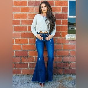 NWT Highway Queen Distressed Dark Blue Denim Bell Bottom Jeans Size 0/32 Inseam